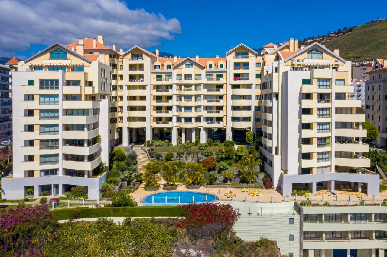 Quinta Da Falesia II By An Island Apart Funchal  Exterior photo